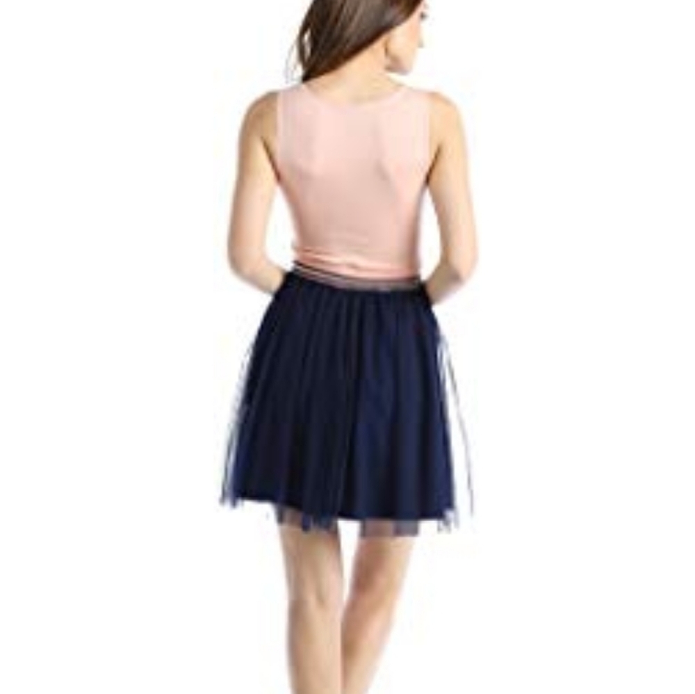 Chelsea Cute Chic Dress Size Large - Picture 2 of 7